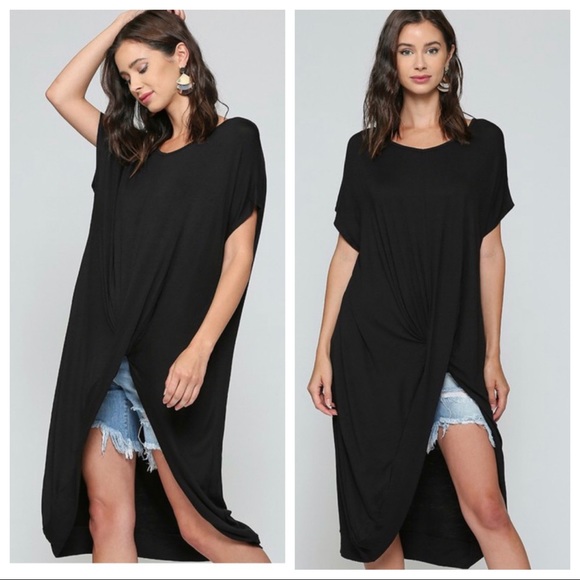 Tops - Last 2! Short Sleeve Front Cross Tunic!